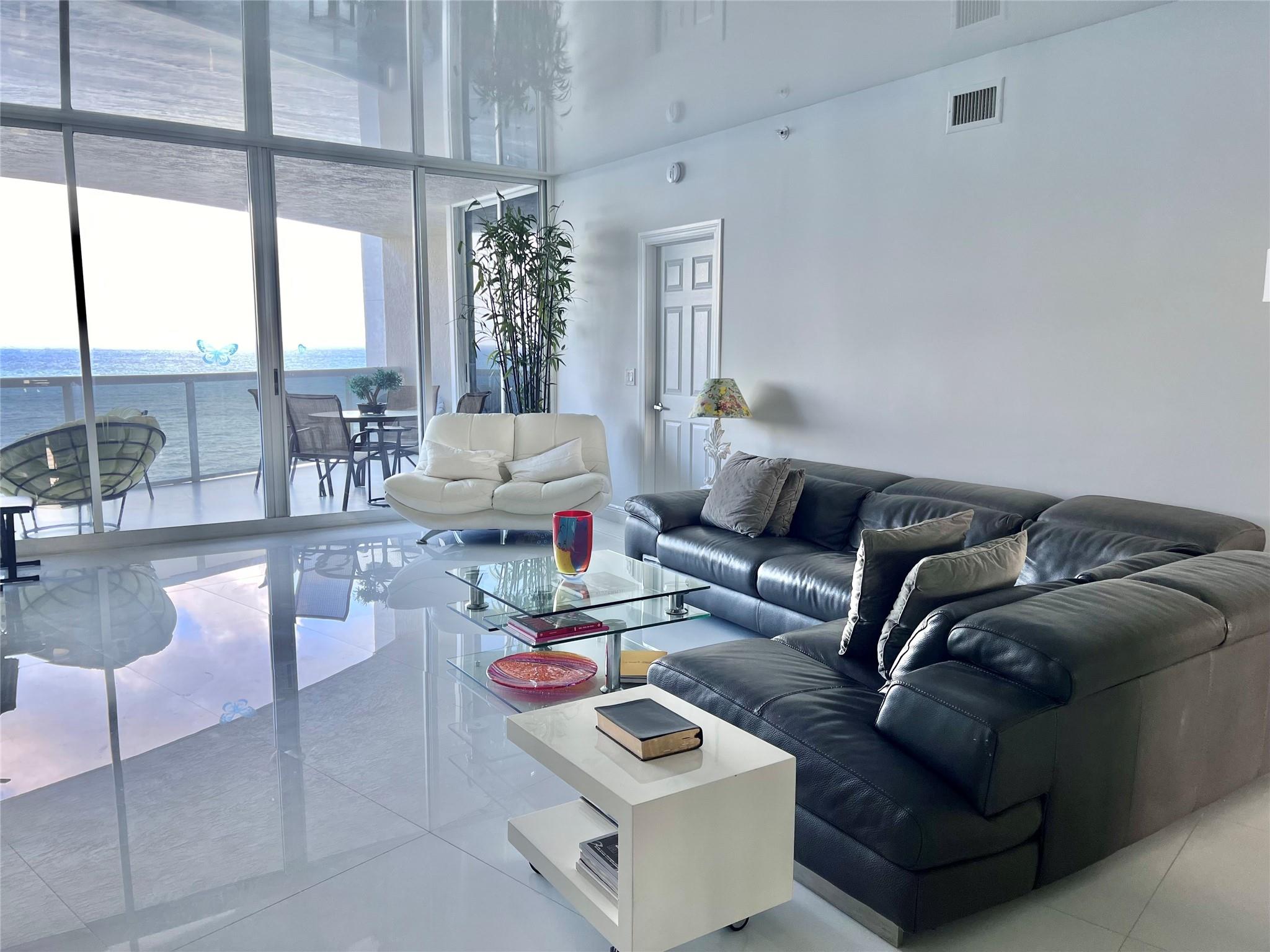 3200 N Ocean Blvd 1103