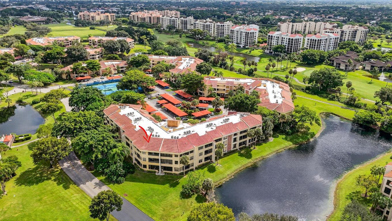 LA PAZ AT BOCA POINTE - Residential