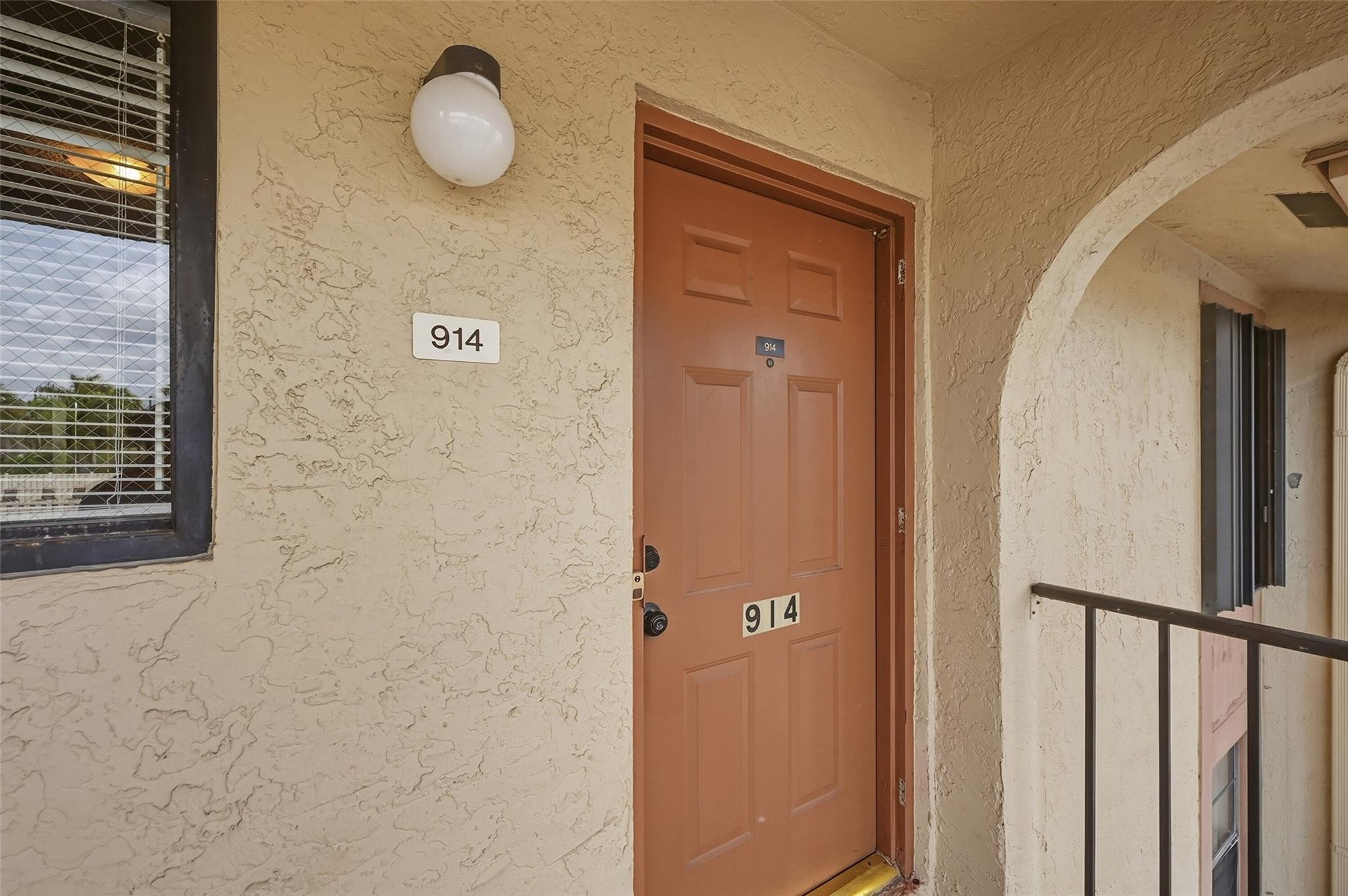 9449 Boca Cove Circle 914