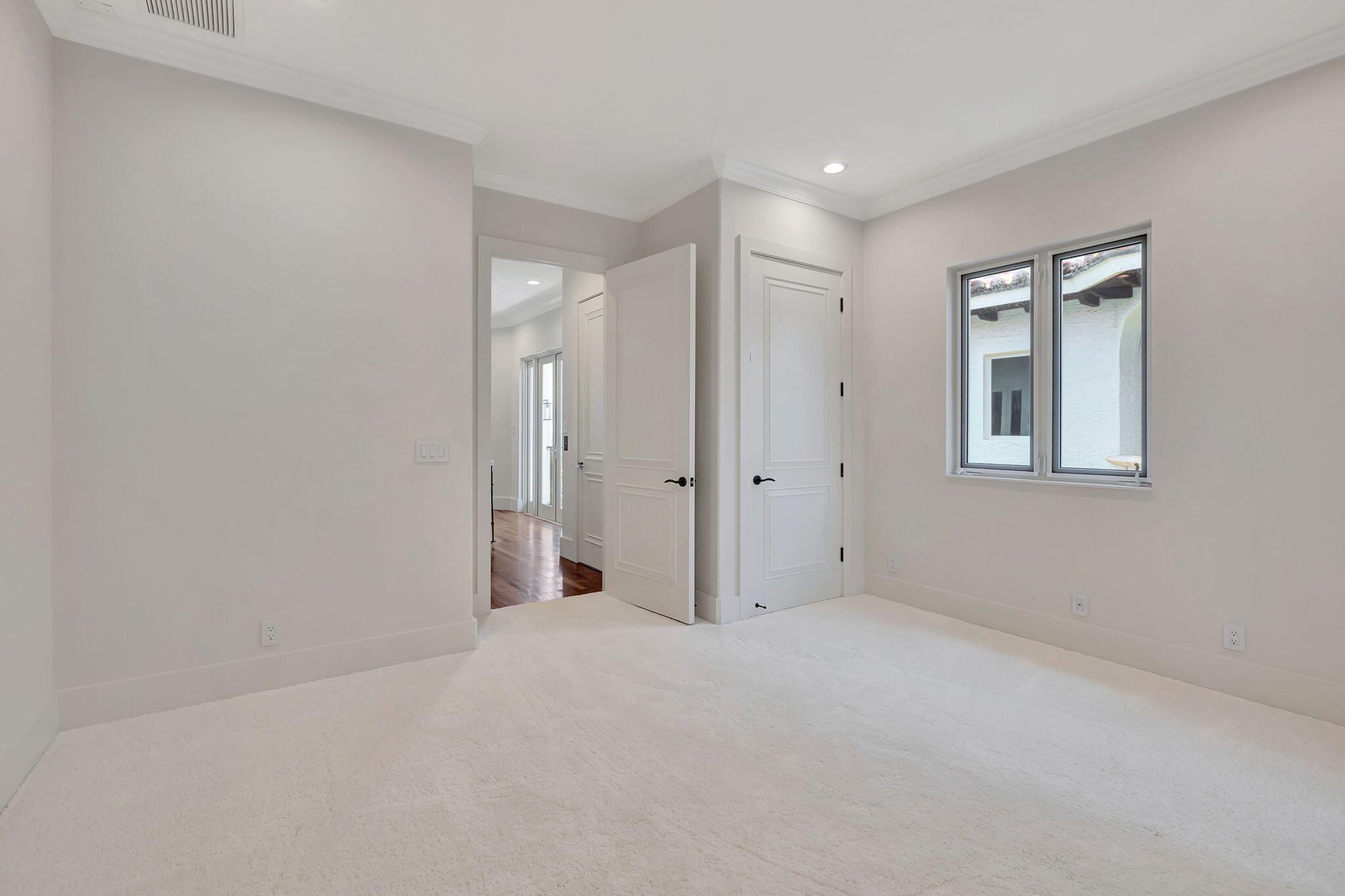 DELRAY OCEAN ESTATES - Residential