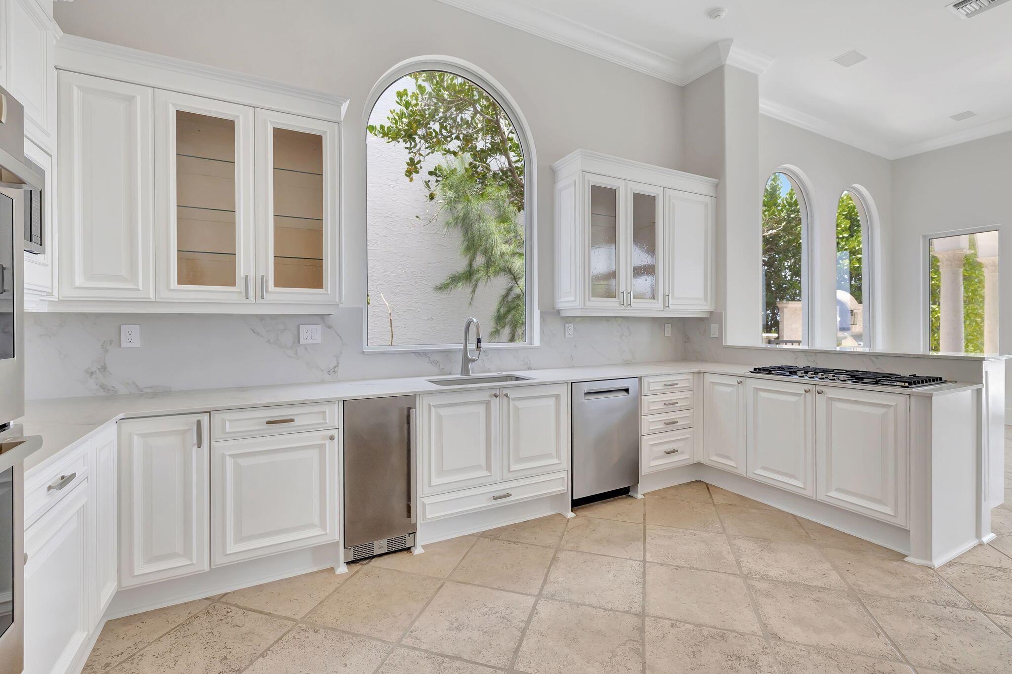 DELRAY OCEAN ESTATES - Residential