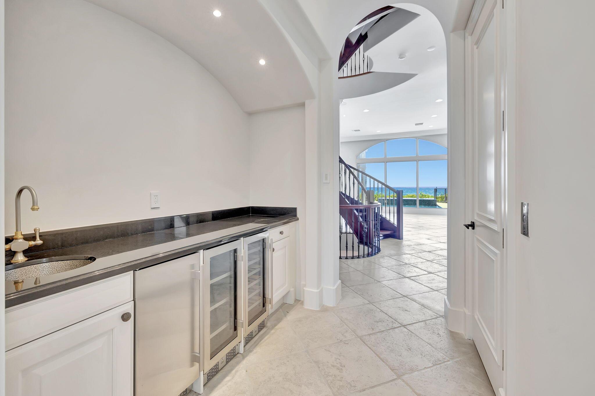 DELRAY OCEAN ESTATES - Residential