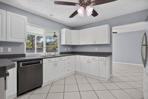 Tiny photo for 3731 NW 99th Avenue, Coral Springs, FL 33065 (MLS # B26071651)