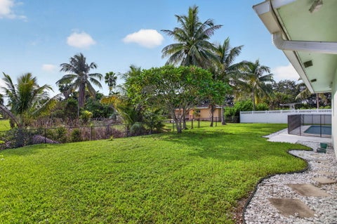 Tiny photo for 3731 NW 99th Avenue, Coral Springs, FL 33065 (MLS # B26071651)
