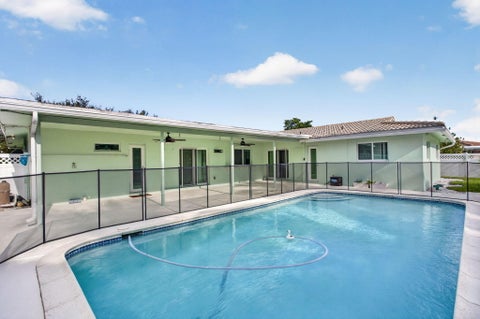 Tiny photo for 3731 NW 99th Avenue, Coral Springs, FL 33065 (MLS # B26071651)