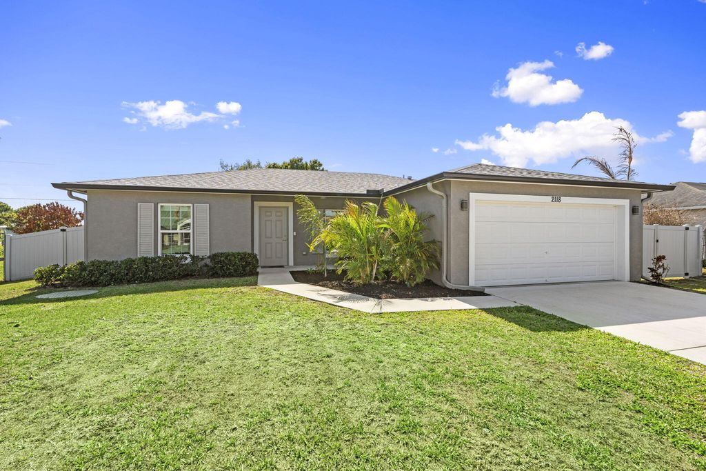 Photo of 2118 SE Genoa Street, Port Saint Lucie, FL 34952 (MLS # B26012730)
