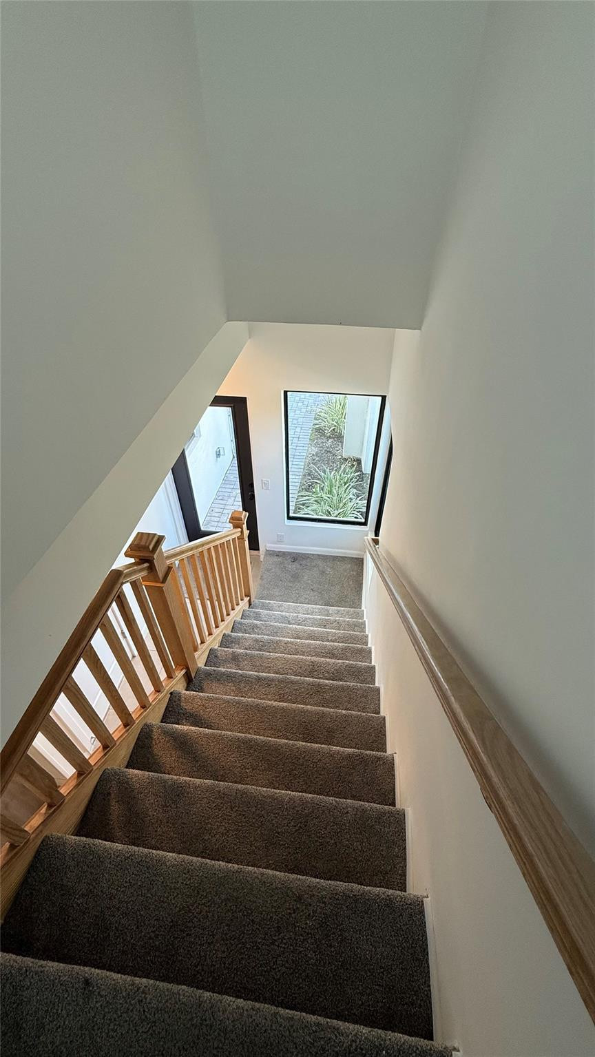 HOLLYTOWN 2 - Residential