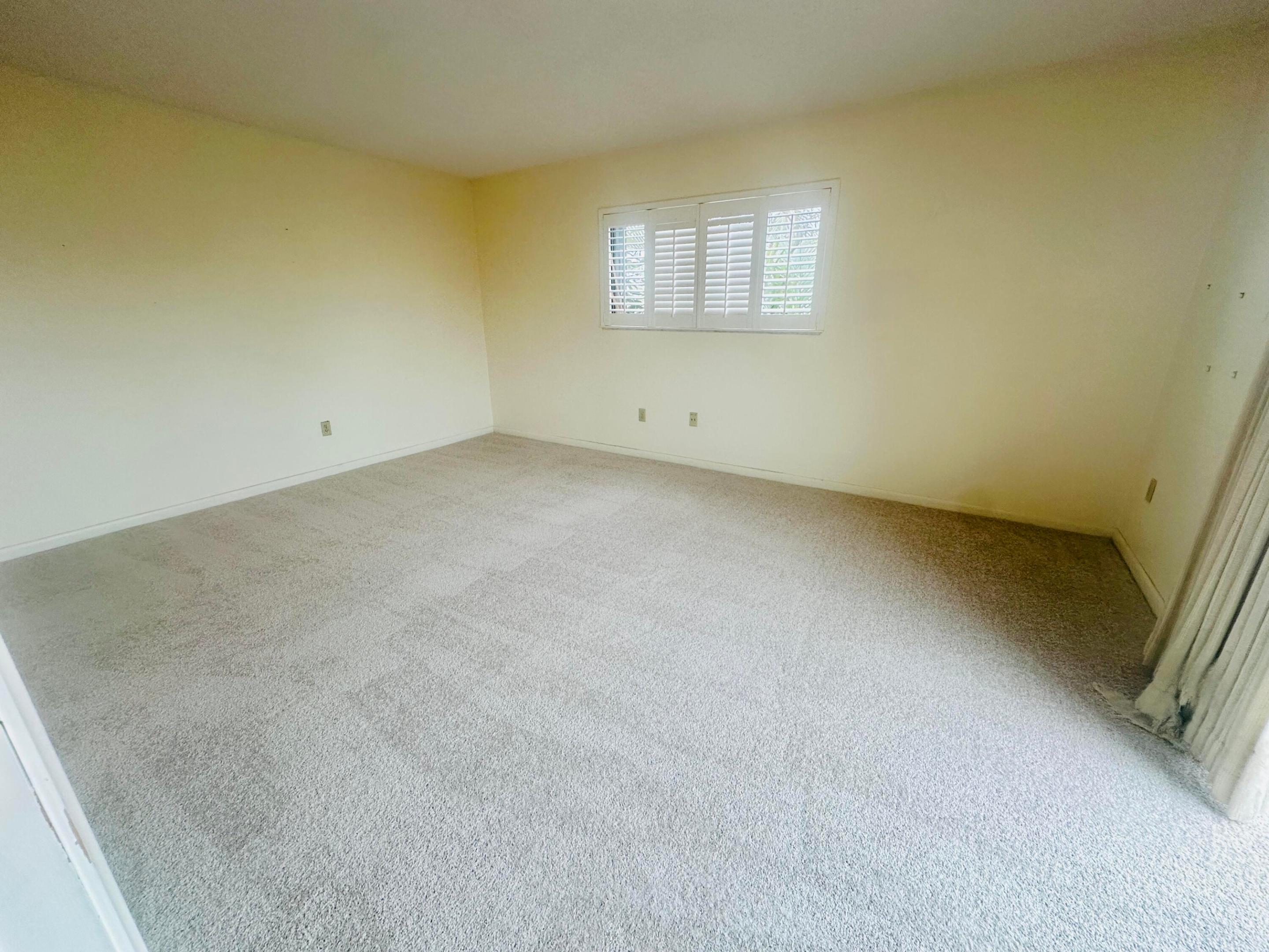 COUNTRYSIDE - Residential