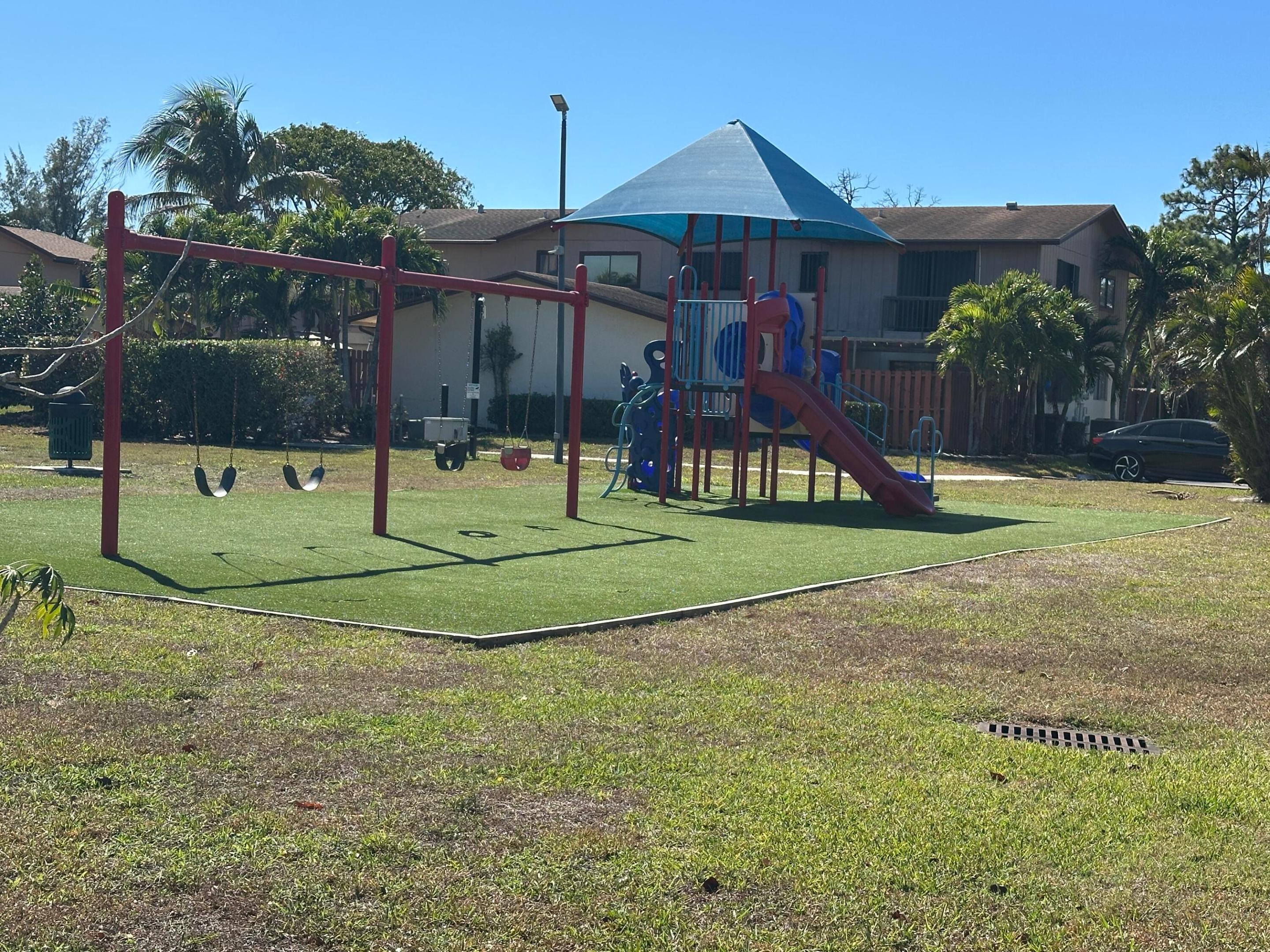 COUNTRYSIDE - Residential