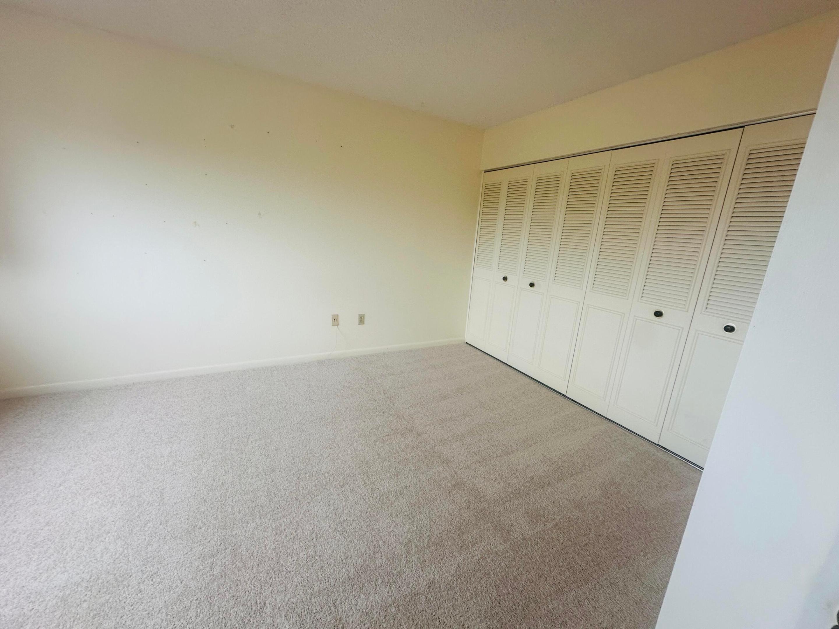 COUNTRYSIDE - Residential