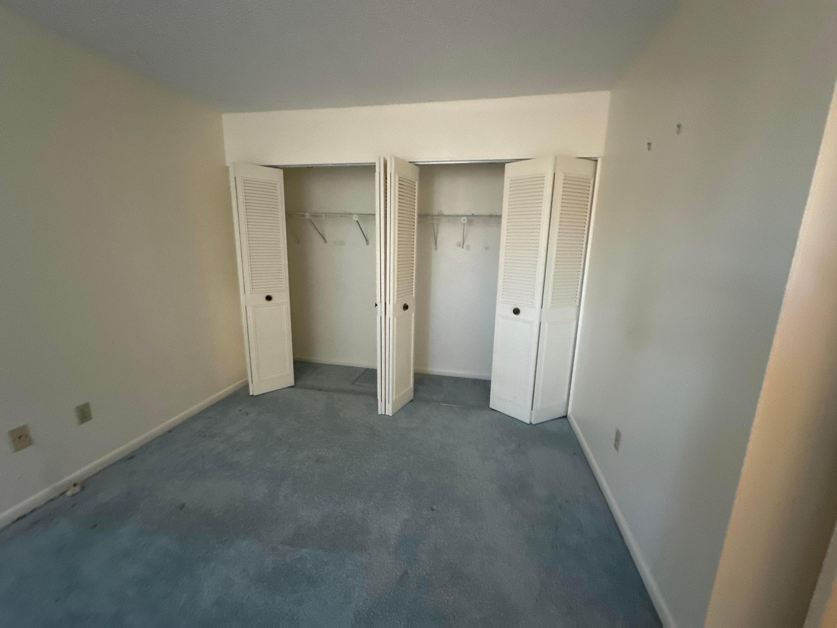 COUNTRYSIDE - Residential