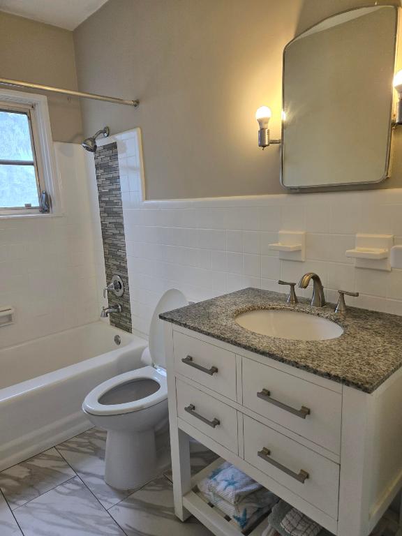 NORTH LAKE WORTH - Residential Lease