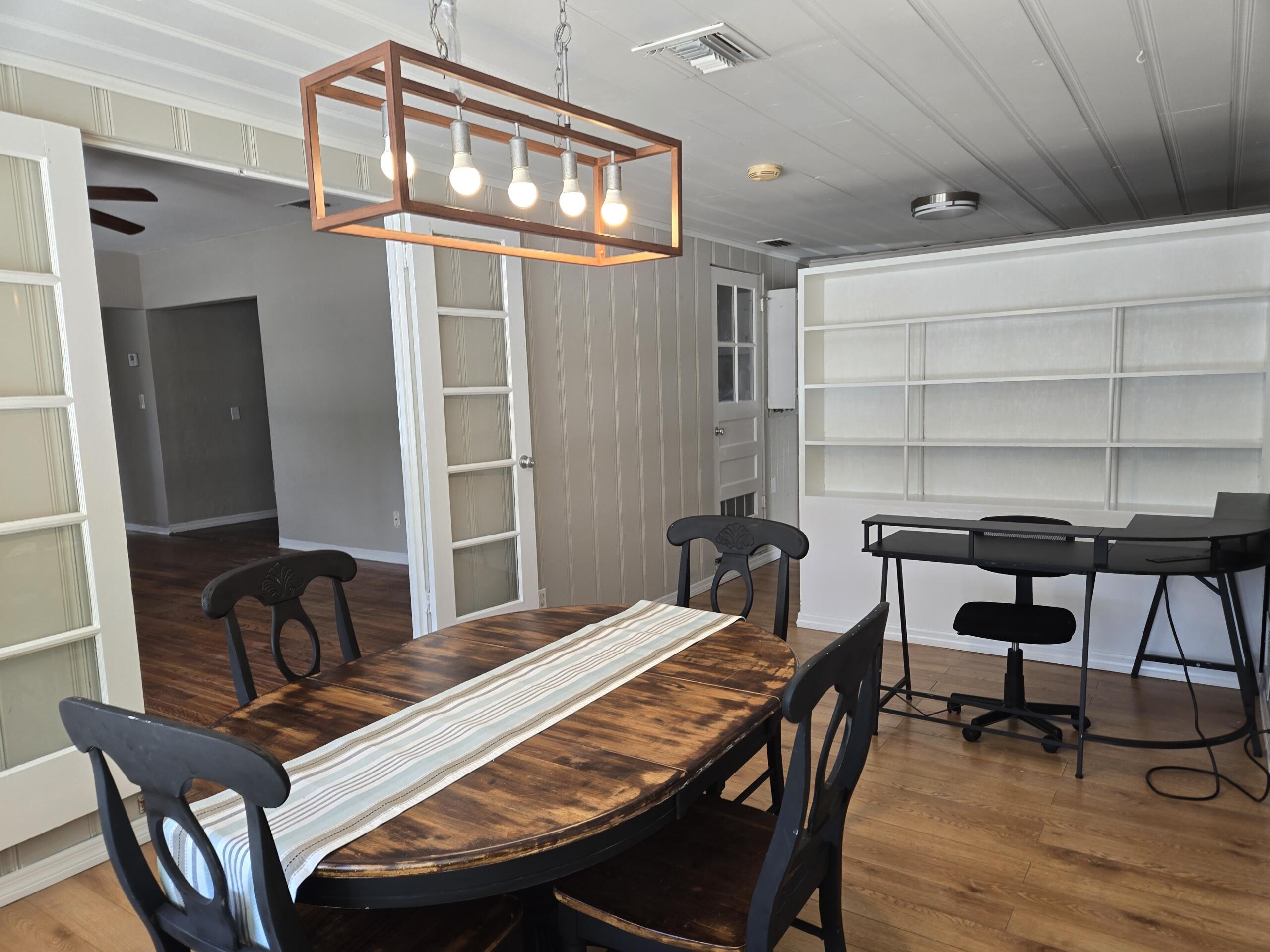 NORTH LAKE WORTH - Residential Lease