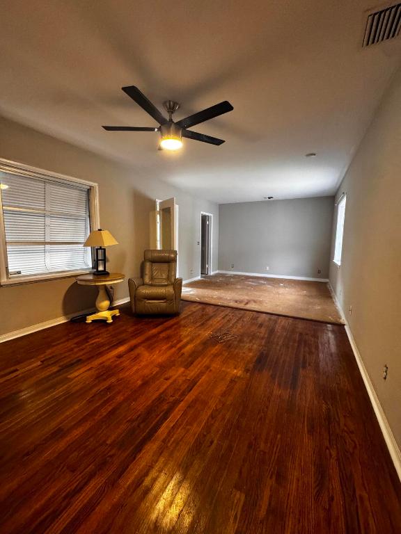 NORTH LAKE WORTH - Residential Lease