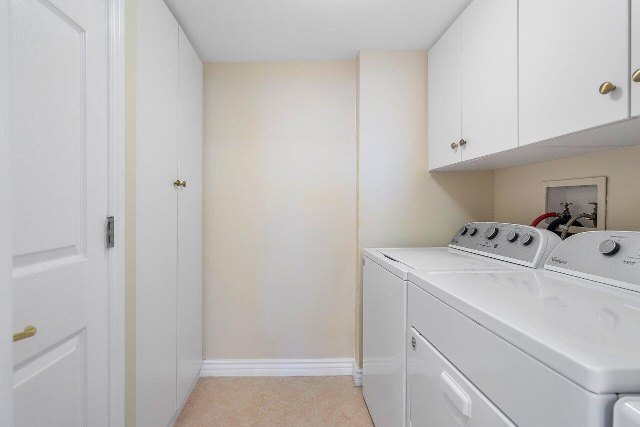 BRIGHTON - Residential