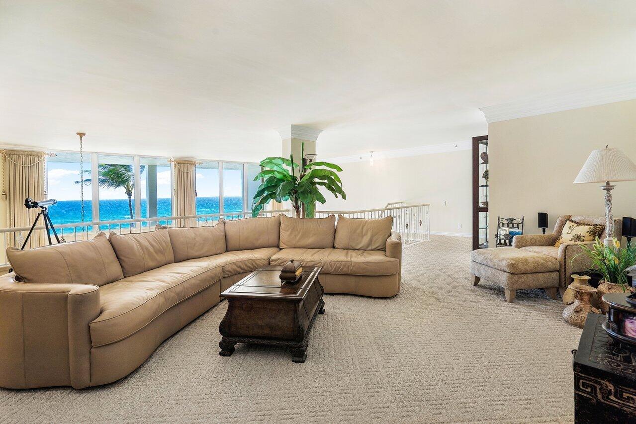 BRIGHTON - Residential