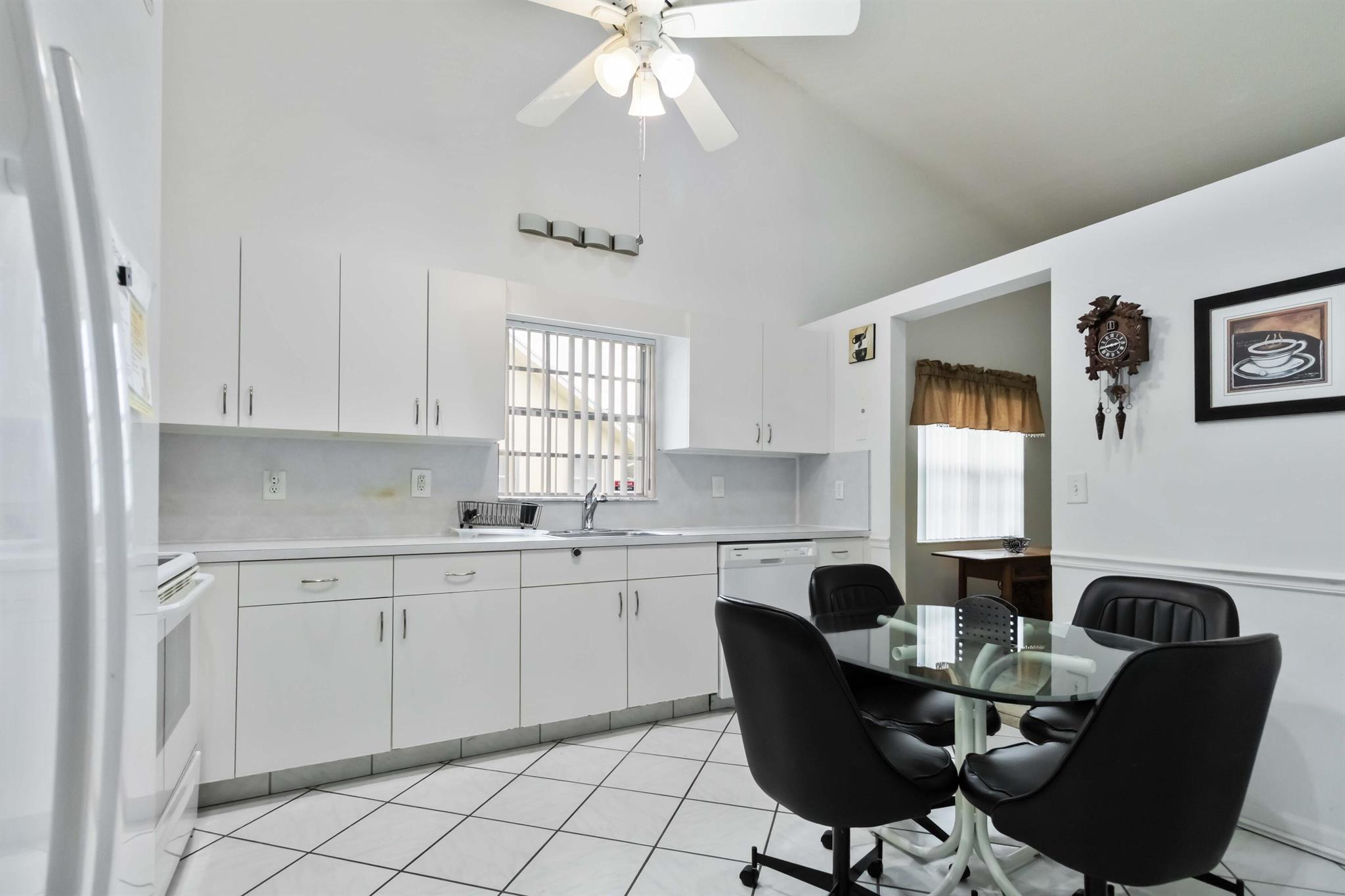 CYPRESS LAKES 10 - Residential Lease