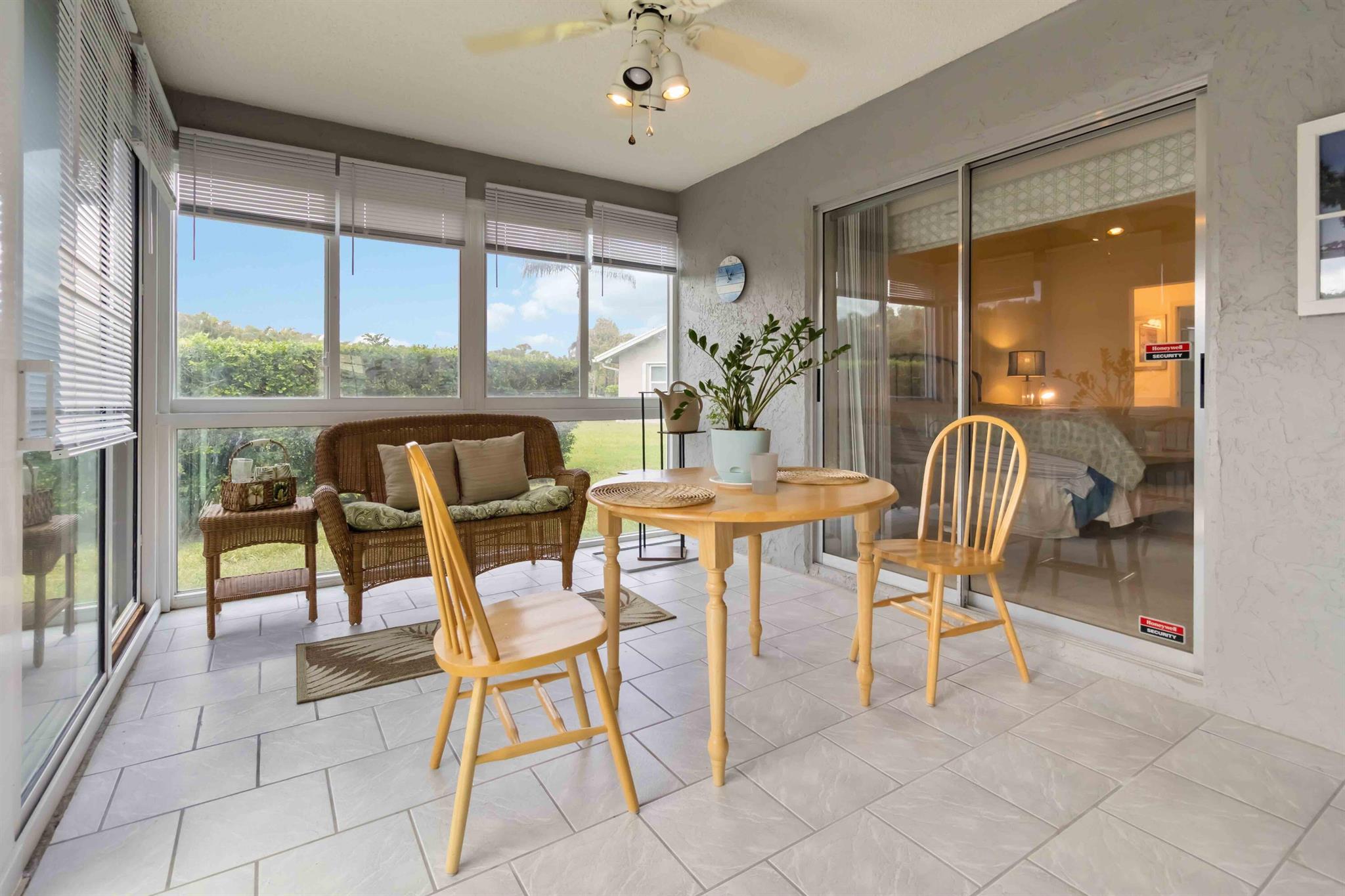 CYPRESS LAKES 10 - Residential Lease