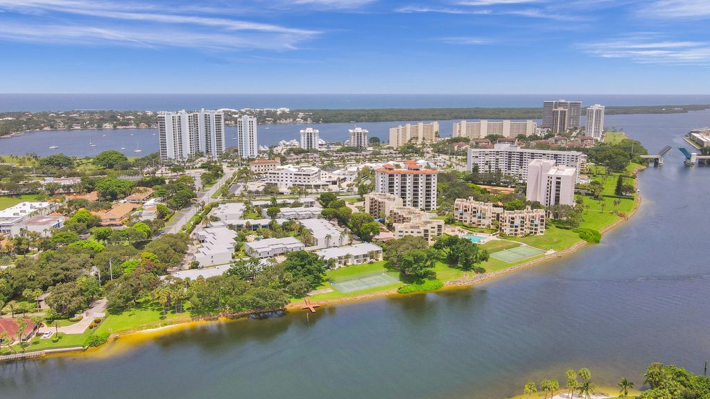 Photo of 396 Golfview Road #B, North Palm Beach, FL 33408 (MLS # R10993794)