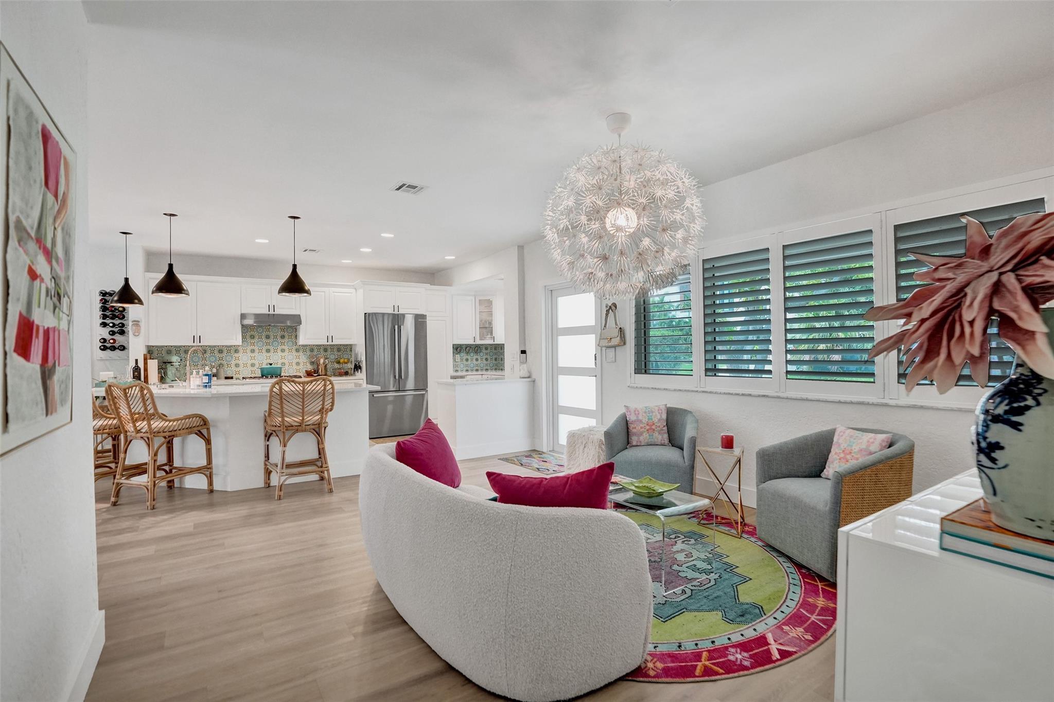 HILLSBORO SHORES SEC B - Residential