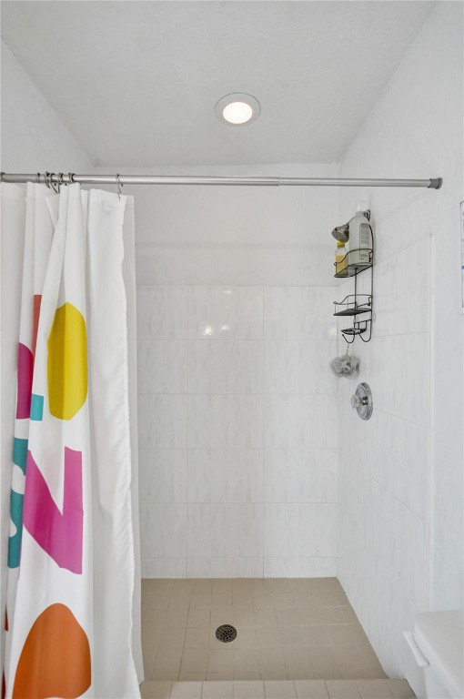 HILLSBORO SHORES SEC B - Residential