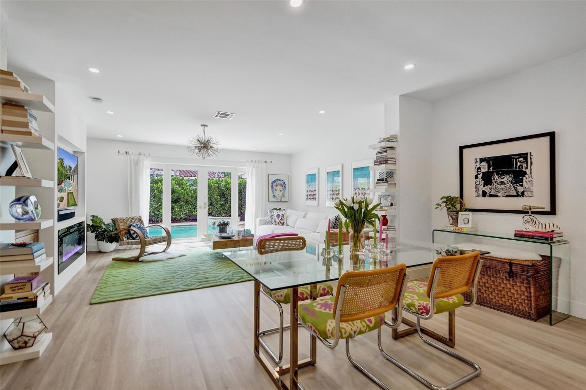 HILLSBORO SHORES SEC B - Residential