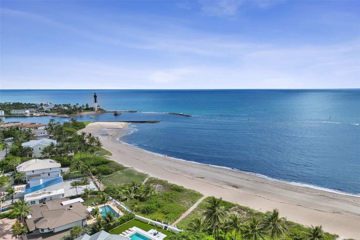 HILLSBORO SHORES SEC B - Residential