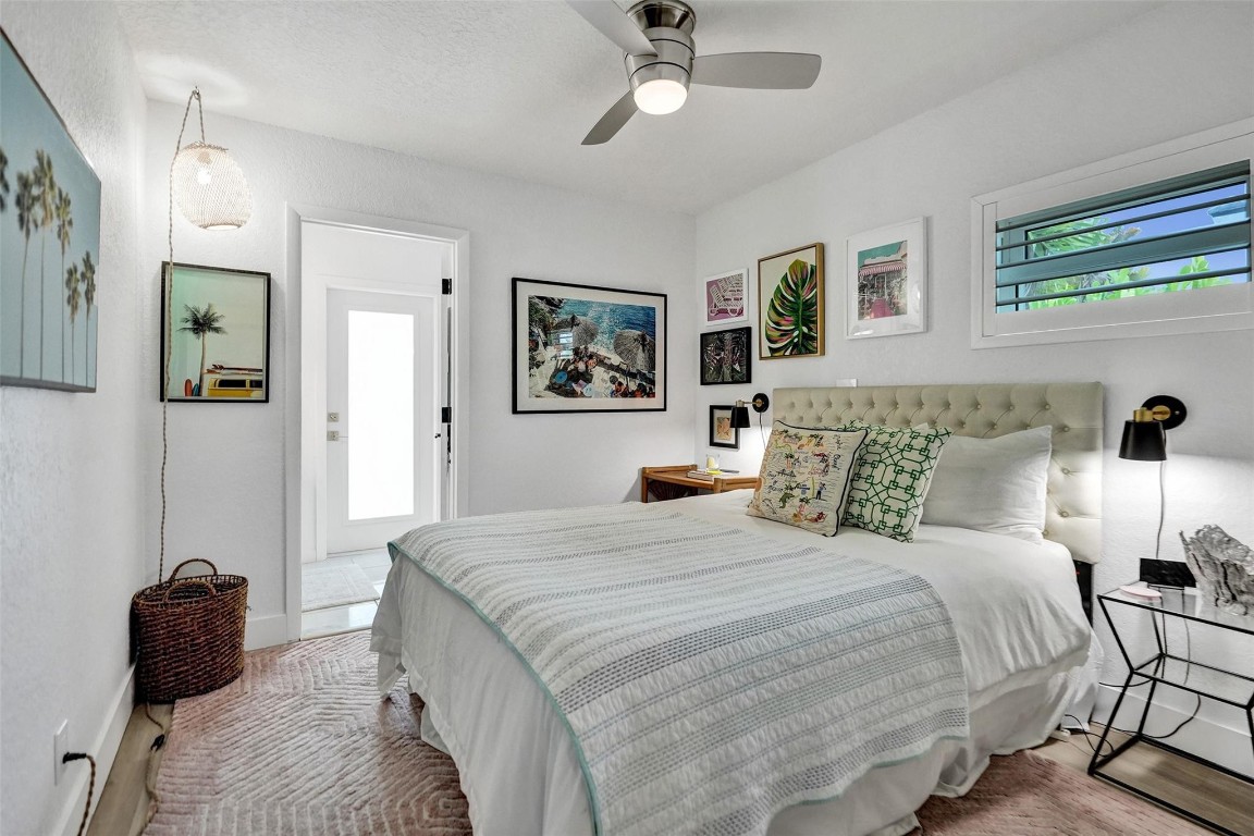 HILLSBORO SHORES SEC B - Residential