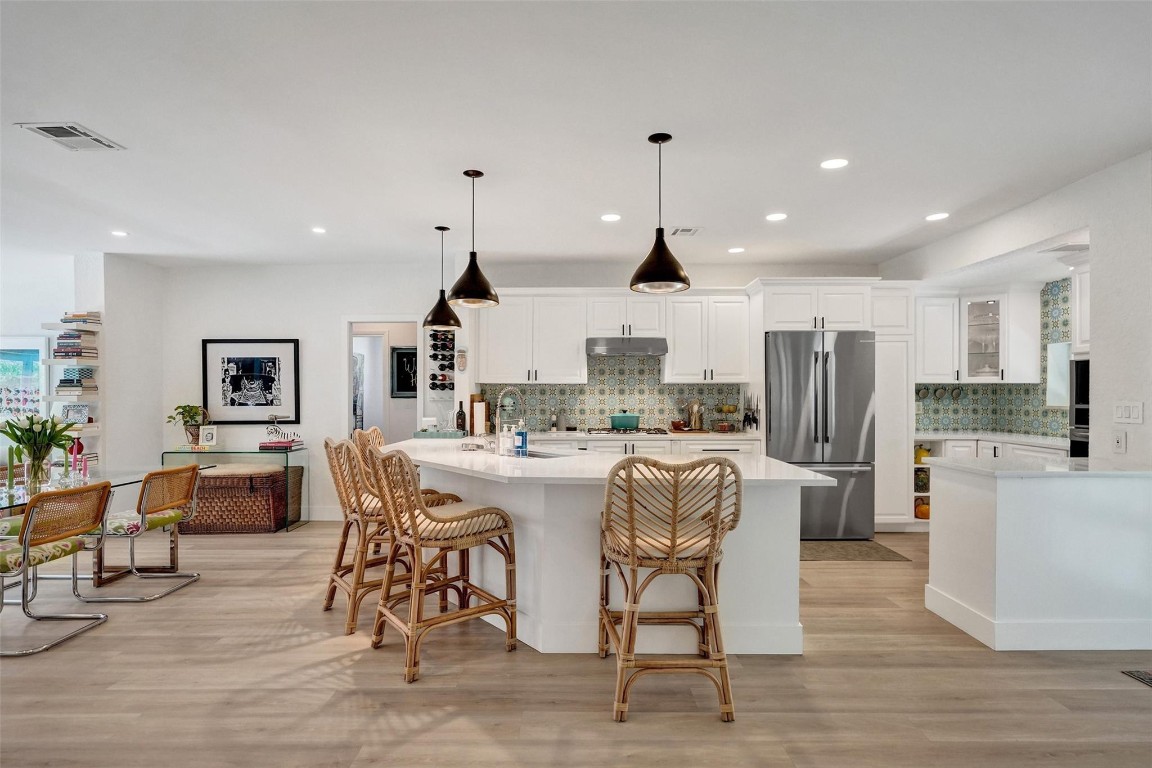 HILLSBORO SHORES SEC B - Residential