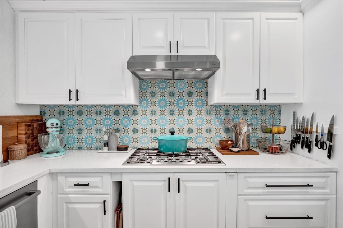 HILLSBORO SHORES SEC B - Residential