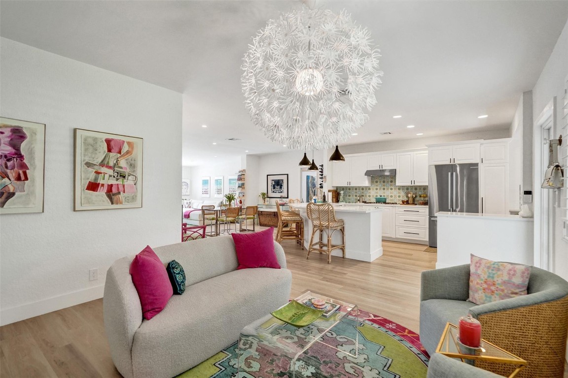 HILLSBORO SHORES SEC B - Residential