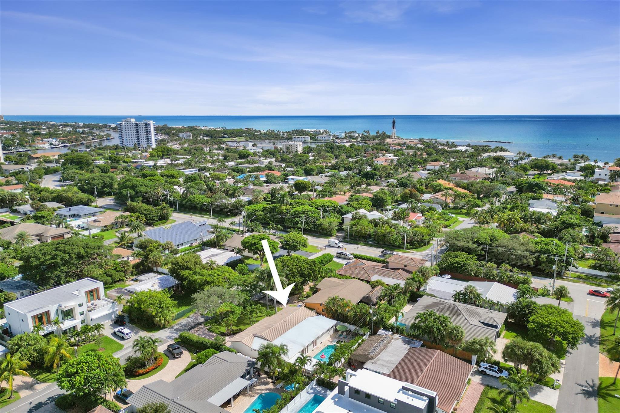 HILLSBORO SHORES SEC B - Residential