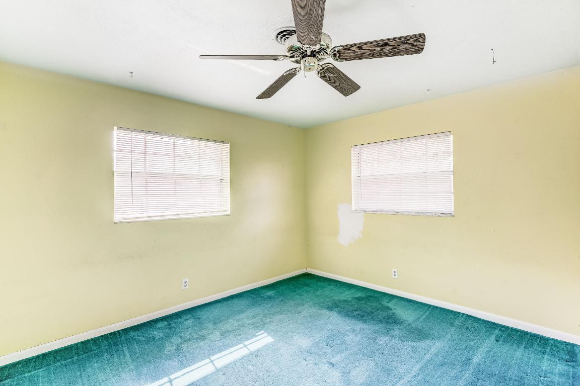 RIVIERA SHORES - Residential