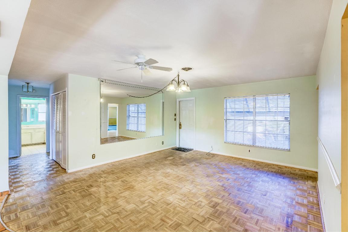 RIVIERA SHORES - Residential