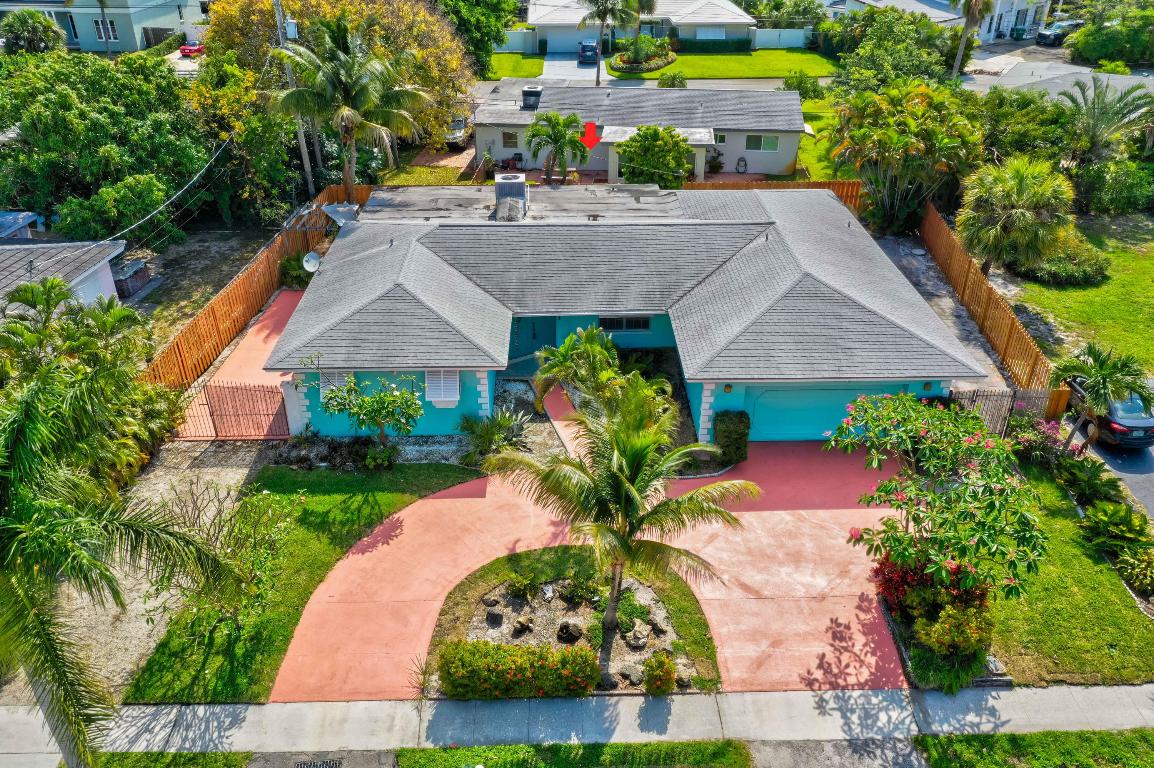 RIVIERA SHORES - Residential