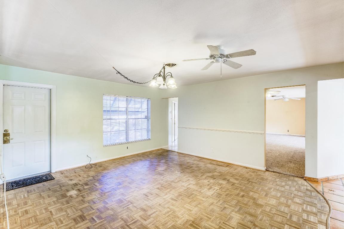 RIVIERA SHORES - Residential