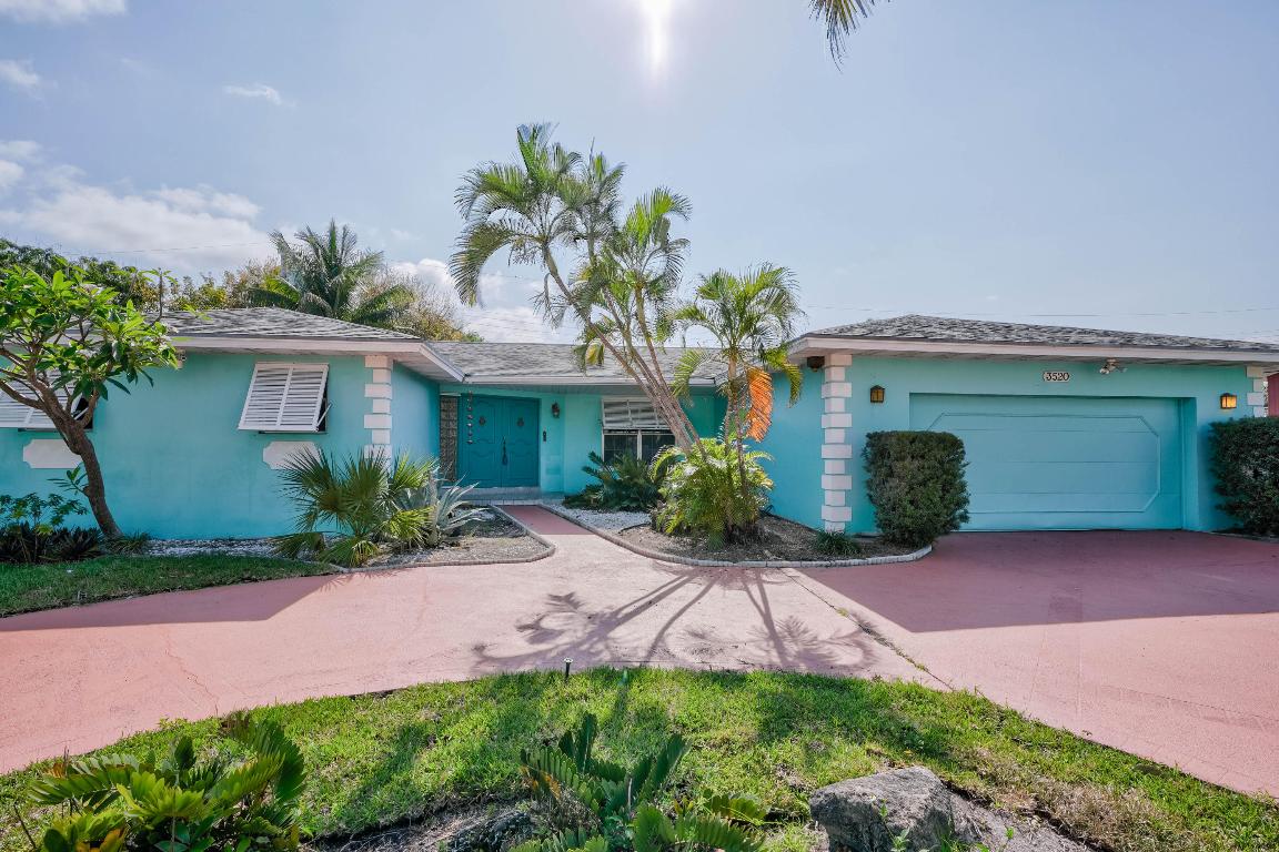 RIVIERA SHORES - Residential