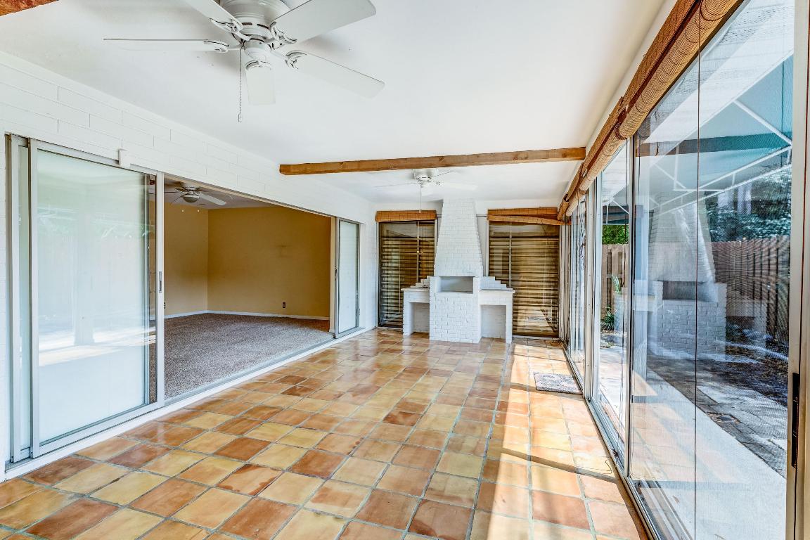 RIVIERA SHORES - Residential