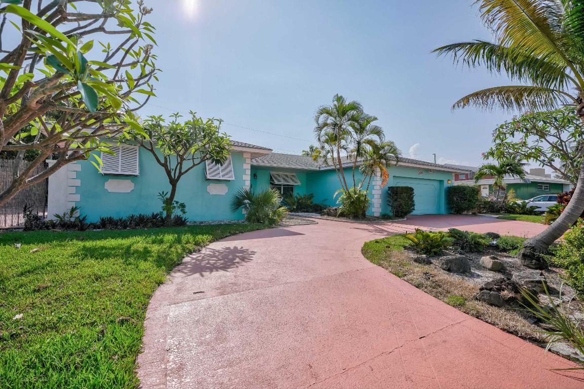 RIVIERA SHORES - Residential