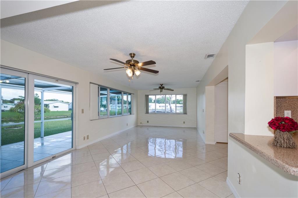 Lauderdale West 3 Sec 83- - Residential