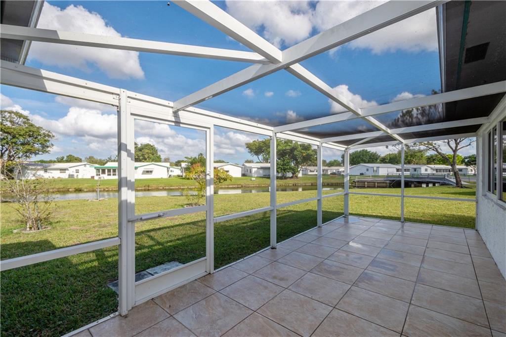 Lauderdale West 3 Sec 83- - Residential