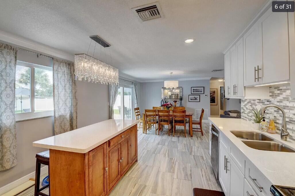 SPANISH VILLAGE IN - Residential Lease