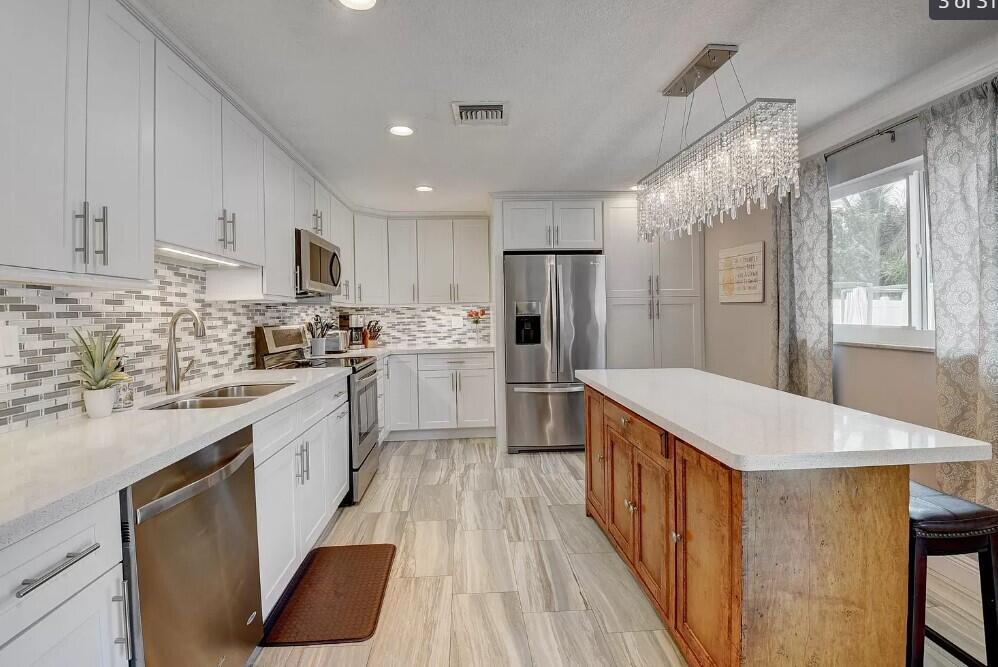 SPANISH VILLAGE IN - Residential Lease