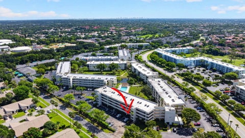 Tiny photo for 3186 VIA POINCIANA #114, Lake Worth, FL 33467 (MLS # B26053264)