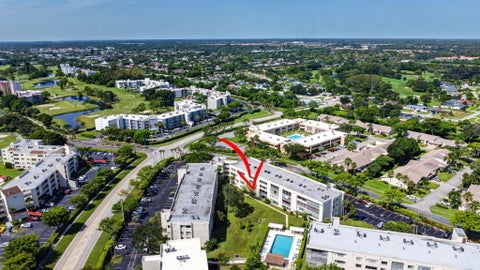 Tiny photo for 3186 VIA POINCIANA #114, Lake Worth, FL 33467 (MLS # B26053264)
