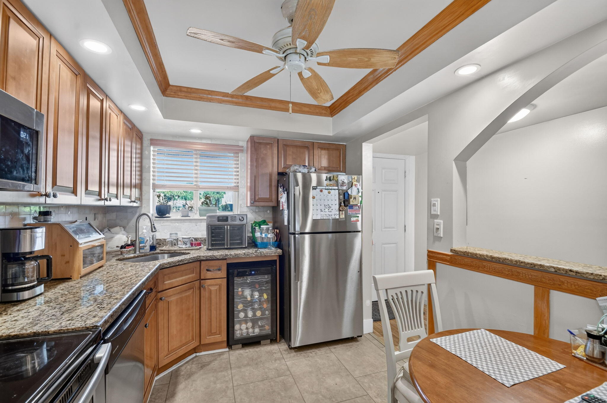 View photos, virtual tours, details... 3186 VIA POINCIANA 114