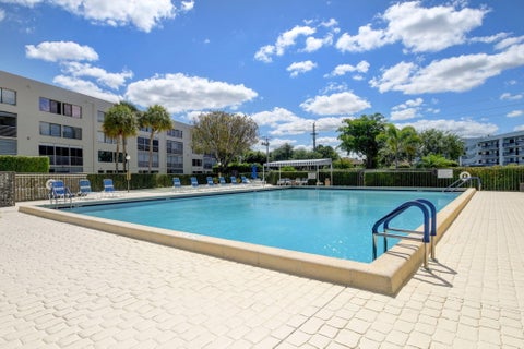 Tiny photo for 3186 VIA POINCIANA #114, Lake Worth, FL 33467 (MLS # B26053264)