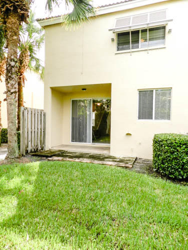 SAWGRASS EXCHANGE PLAT - Residential