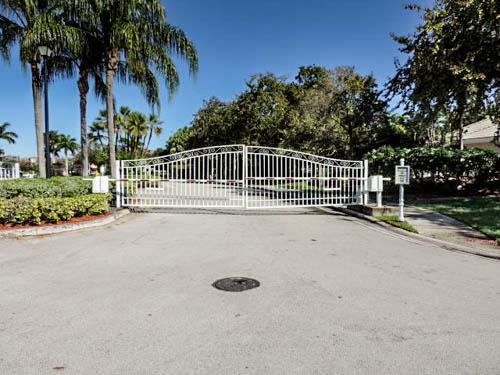 SAWGRASS EXCHANGE PLAT - Residential