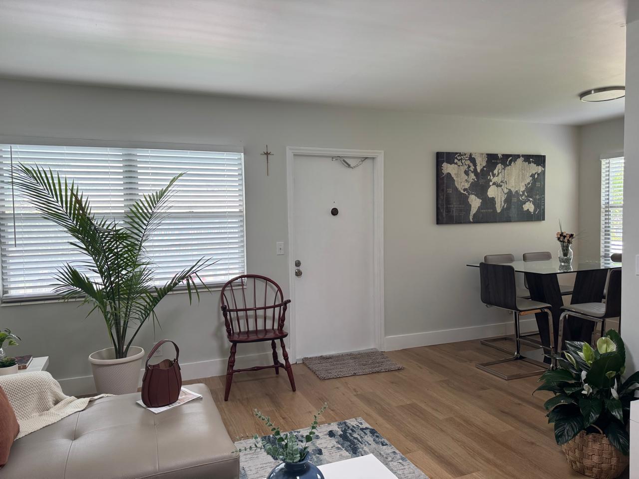 OAKRIDGE I CONDO - Residential Lease